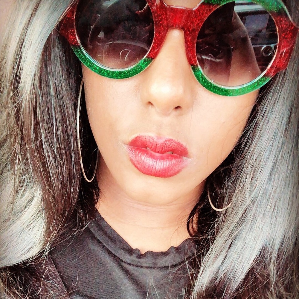 Luxe for less Oversize sunglasses